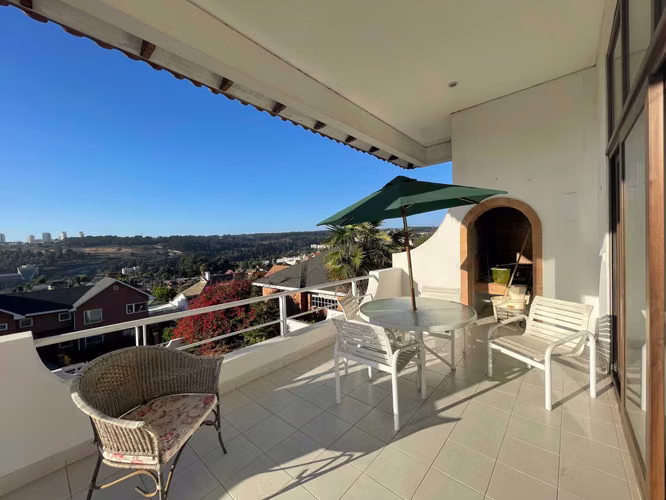 4 dormitorios en suite 3025 m2 terreno (167347) - Imagen 11