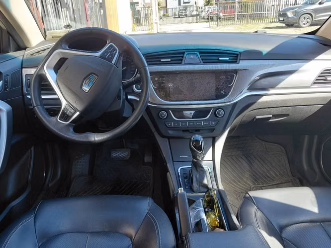 Geely emgrand 7 automático 1.8