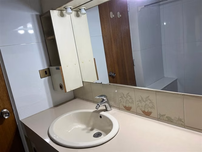 Departamento en venta de 1 dorm.un baño , Estac. en Ñuñoa