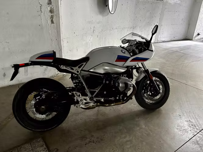 BMW 1200 RACER