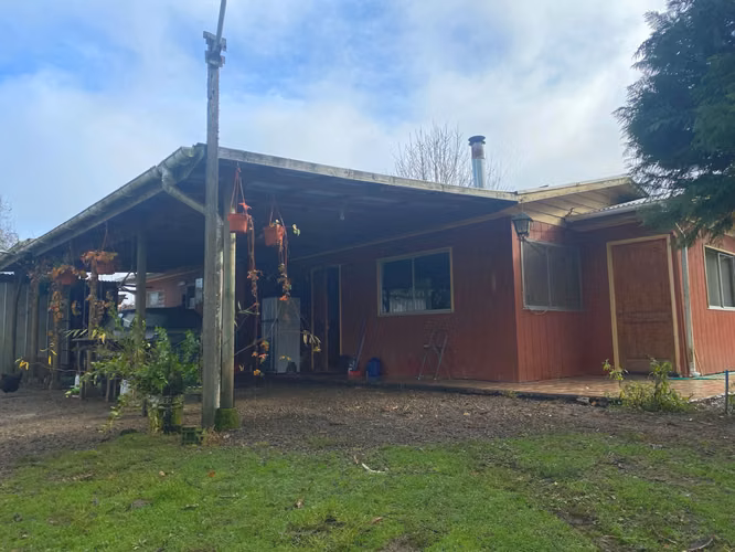 Se vende casa y terreno en Tralcao 20 minutos de Valdivia