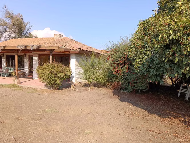 Hermosa casa colonial en Graneros (167430)