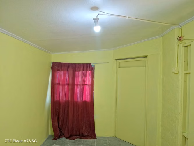 SE VENDE O  ARRIENDA   : Casa en Caldera