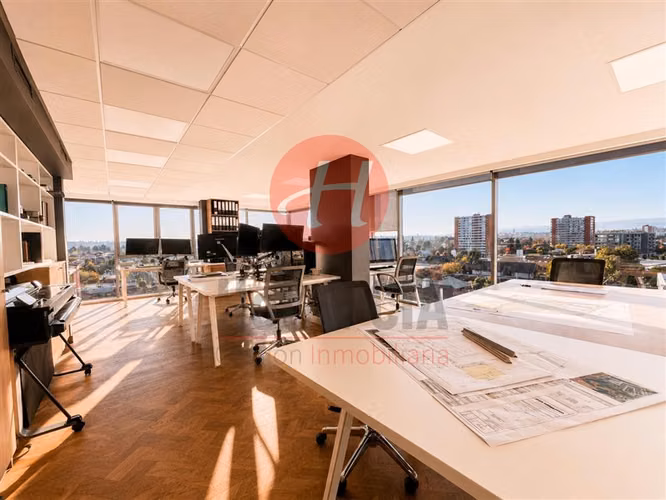 Oficina en Venta en Edificio K Business, 97 M 3B 3 Bod 1 Est