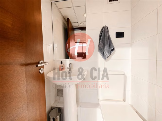 Oficina en Venta en Edificio K Business, 97 M 3B 3 Bod 1 Est