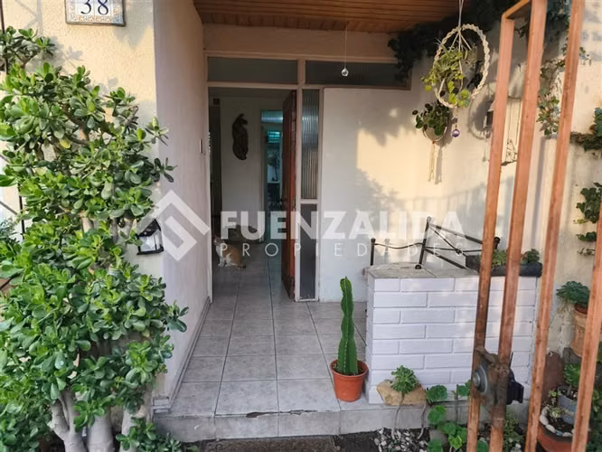Venta de casa 4 dormitorios. 3 baños en La Florida