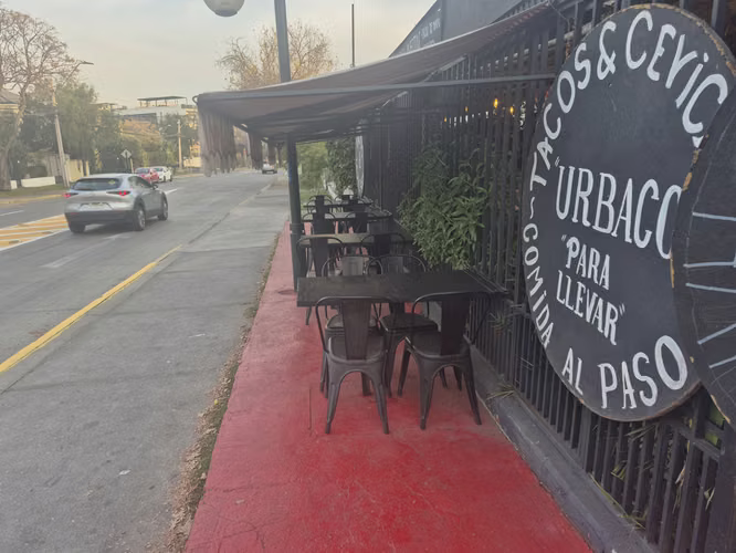 Arriendo administracion delegada local de tacos y hamburguesas