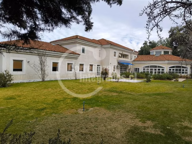 Oficina en Venta en Colina