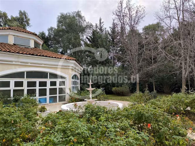 Oficina en Venta en Colina