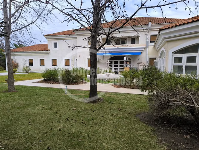 Oficina en Venta en Colina