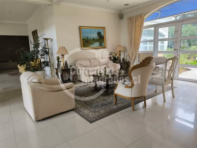 Oficina en Venta en Colina