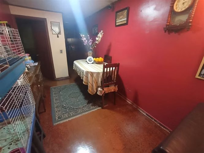 Casa en venta de 3 dorm. en La Pintana