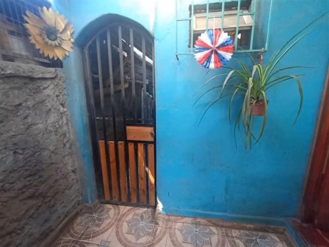 Casa en venta de 3 dorm. en La Pintana
