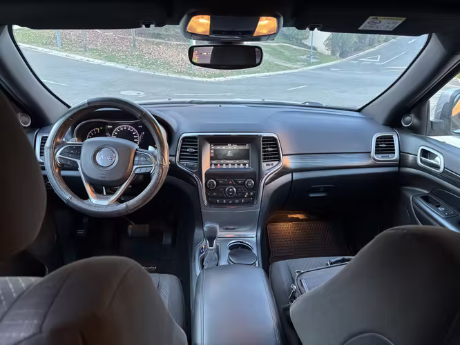 Jeep Laredo 3.6 Station Wagon