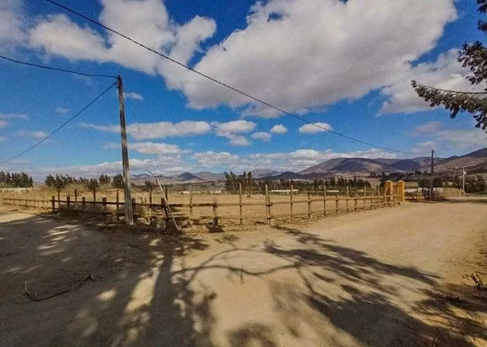 Terreno Amplio con Potencial de Inversión (168485)