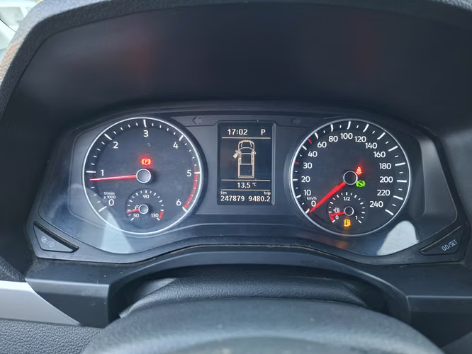 VOLKSWAGEN AMAROK HIGHLINE 4X4  AUT 2.0