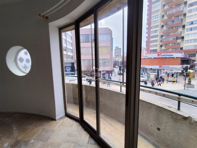 arriendo oficina de amplios espacios, centro Viña del Mar