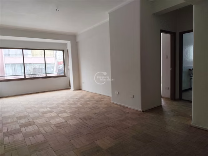 arriendo oficina de amplios espacios, centro Viña del Mar