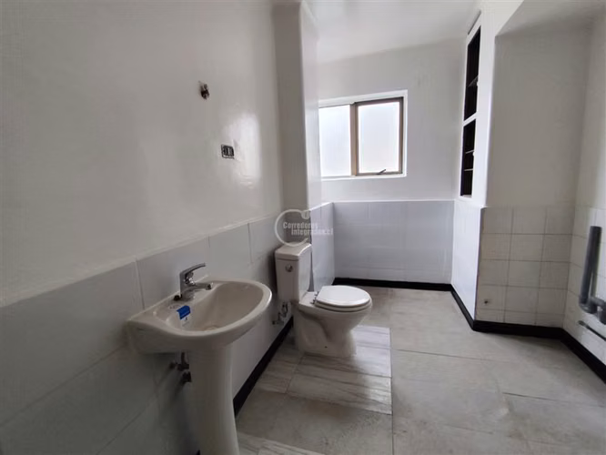 arriendo oficina de amplios espacios, centro Viña del Mar