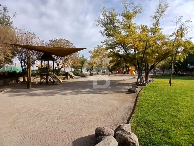 Cercano a Colegio Alemán - Piedra Roja - Chicureo