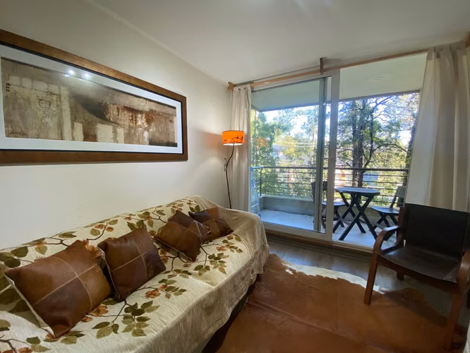 En venta departamento excelente estado, 2 dormitorios, condominio seguro, Pucón
