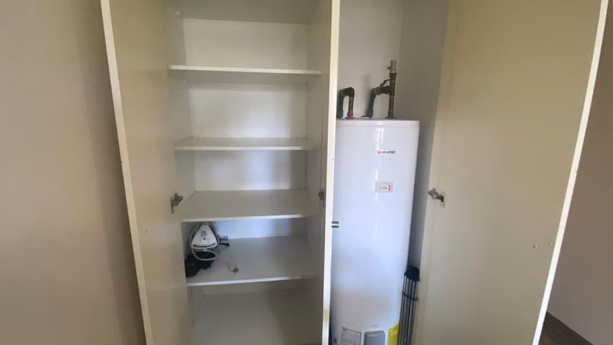 En venta departamento excelente estado, 2 dormitorios, condominio seguro, Pucón