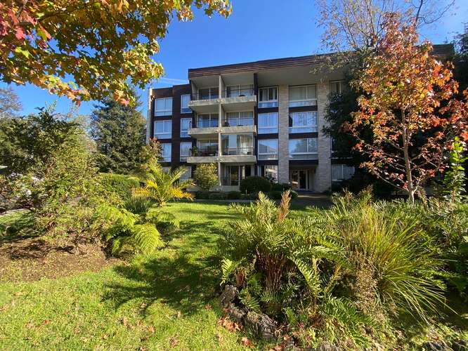 Departamento 2 dormitorios en venta, condominio seguro, Pucón, excelente estado