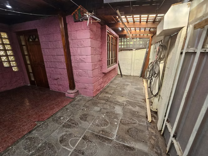 Se vende casa en Av. Mexico, Puente Alto.