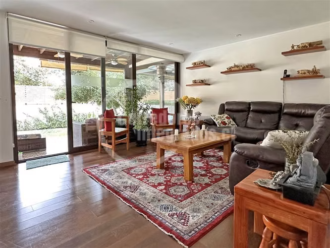 Casa en condominio La Reina Alta, Oportunidad!