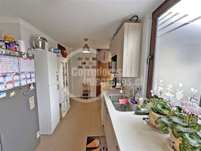 Casa en condominio La Reina Alta, Oportunidad!