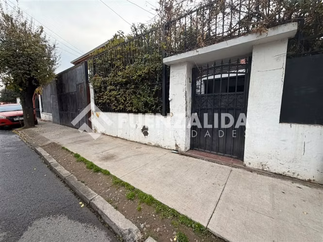 Casa en venta de 4 dorm. en Quinta Normal