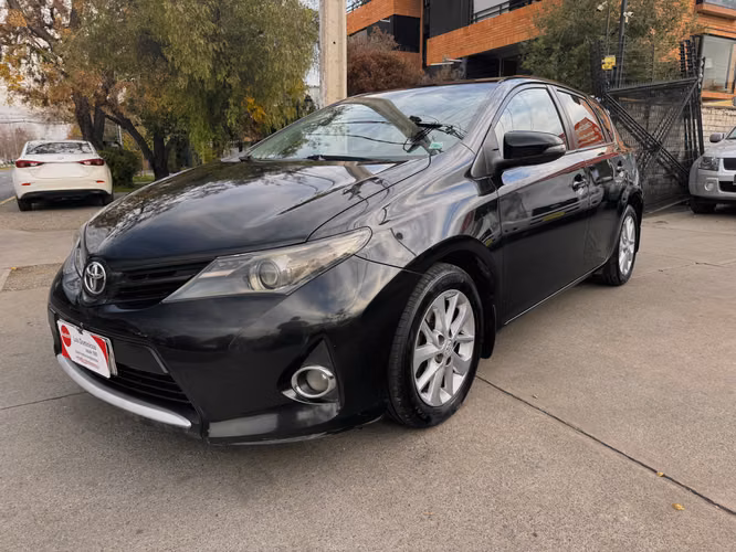 TOYOTA AURIS LEI 1.6 AUT FULL CAMARA AIRBAG ABS VER EN LAS CONDEs 2015