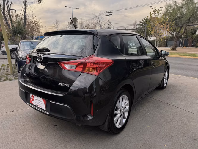 TOYOTA AURIS LEI 1.6 AUT FULL CAMARA AIRBAG ABS VER EN LAS CONDEs 2015