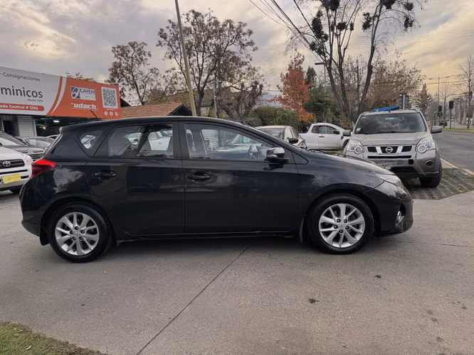 TOYOTA AURIS LEI 1.6 AUT FULL CAMARA AIRBAG ABS VER EN LAS CONDEs 2015