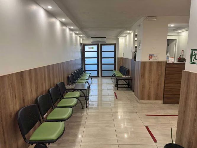 Gran Oficina 126 m2 en Edif Arenas Coquimbo (168492)