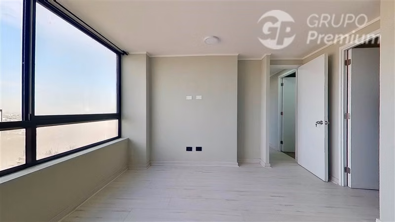 Depa en venta 2 dormitorio con estacionamiento La Cisterna