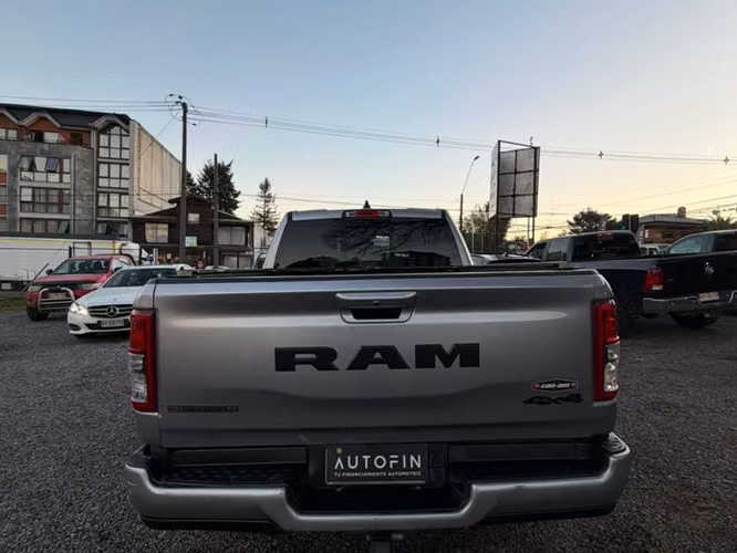 RAM 1500 3.6 4X4 QUAD CAB DOB. CAB. AT 4P 2020