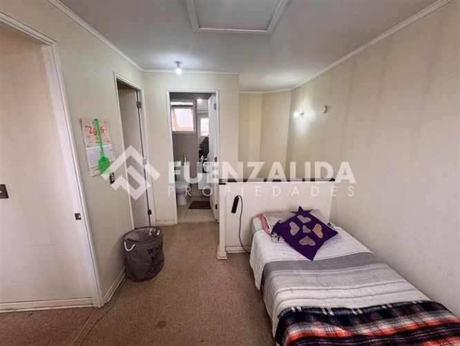 Venta Peñaflor 3D 3B, aislada dorm. princ. en primer piso