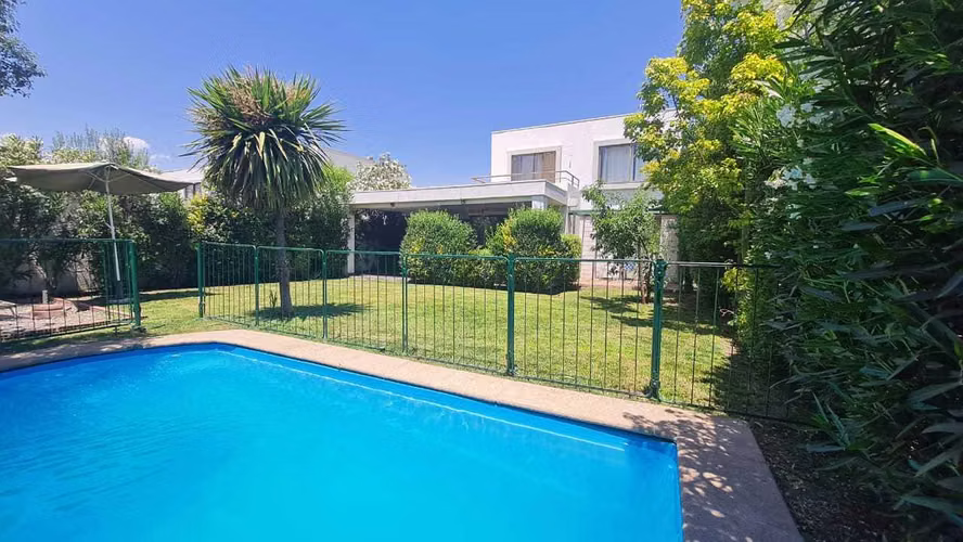 Venta 3D  + piscina a pasos de colegio (100895) - Imagen 26