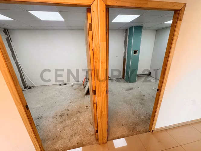 Se arrienda oficina/centro médico en La Serena