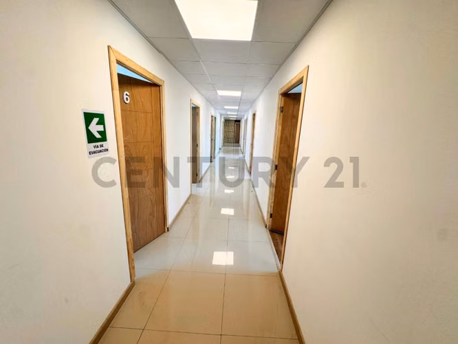 Se arrienda oficina/centro médico en La Serena