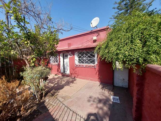 2 CASAS EN BUEN TERRENO DE 680m2 - OFERTA! (168614)