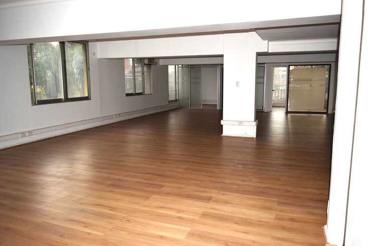 Remodelada, 379 m2. Miraflores con Moneda (168589) - Imagen 2