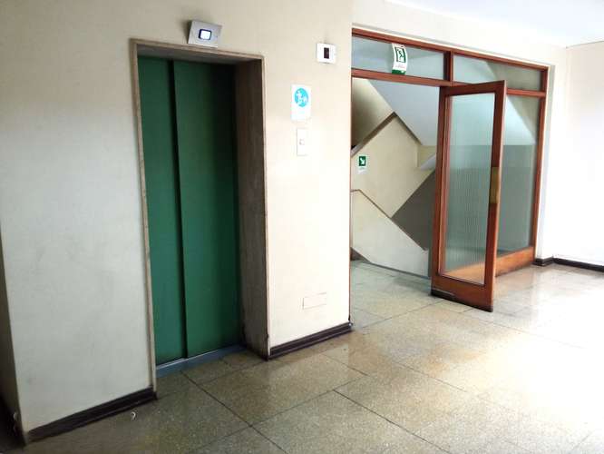 Remodelada, 379 m2. Miraflores con Moneda (168589) - Imagen 18