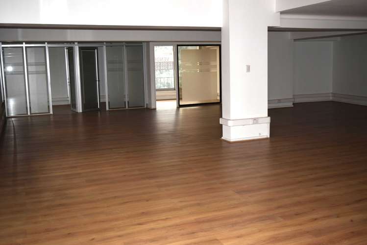 Remodelada, 379 m2. Miraflores con Moneda (168589) - Imagen 3