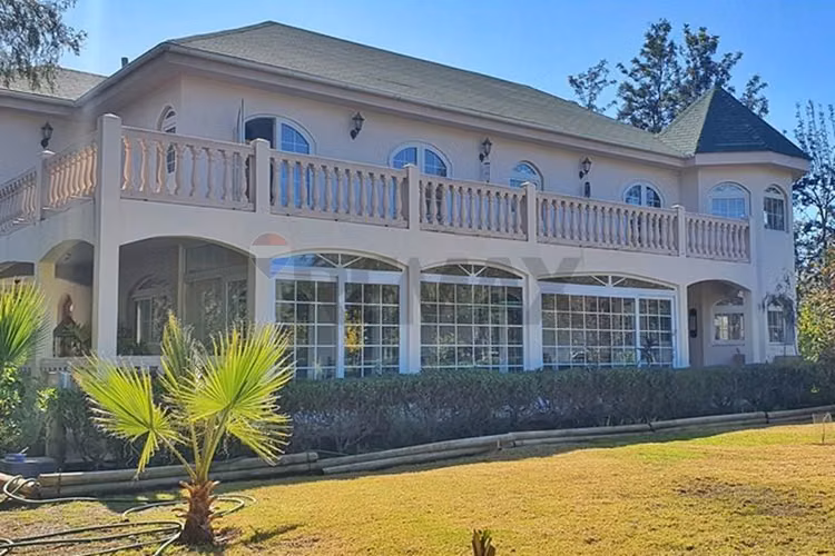 Increible casa construida por su dueña...