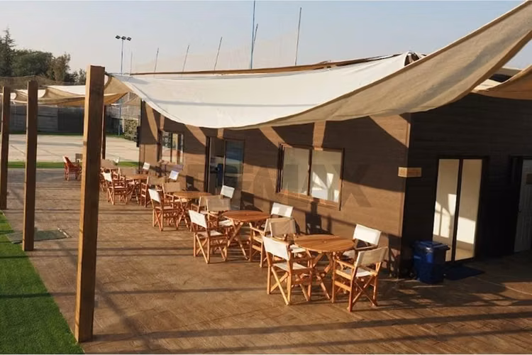 Venta canchas de padle chicureo
