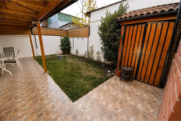 Venta gran casa en la florida. 4d y 2b
