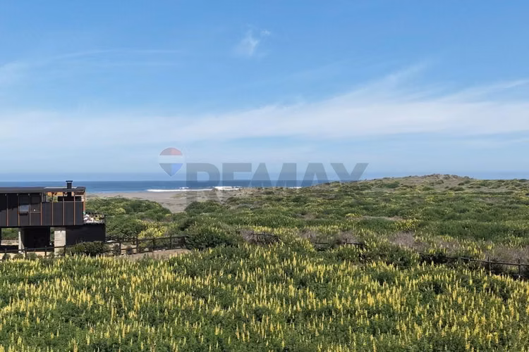 Terreno con vista al mar y gran proyección