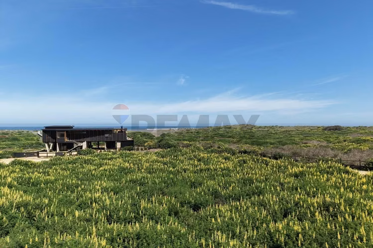 Terreno con vista al mar y gran proyección